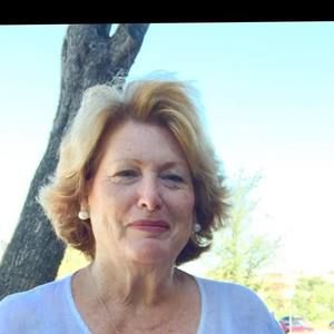 Meet your Posher, Julie